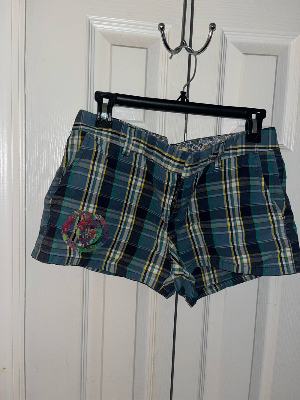 Old Navy Plaid Women's Shorts - Blue, Green, Yellow